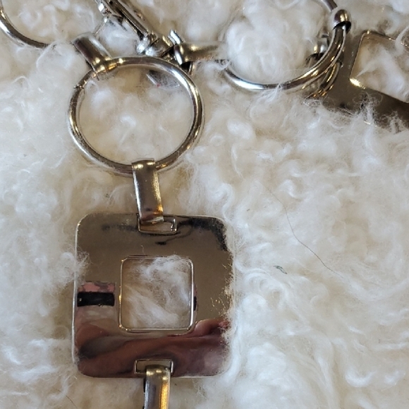 Stylish Silver Chain Link Belt - Picture 2 of 7